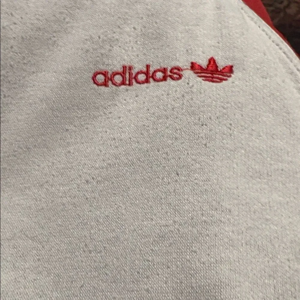 Adidas Vintage 1980s Sweatshirt. Probably Sz XL. See Measurements in Pictures.